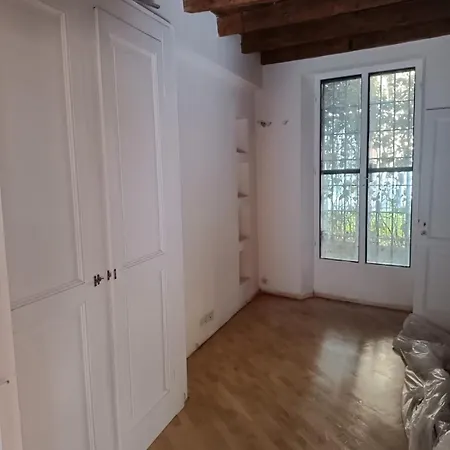 Apartamento Peaceful Two-room On The Navigli, Surrounded By Greenery